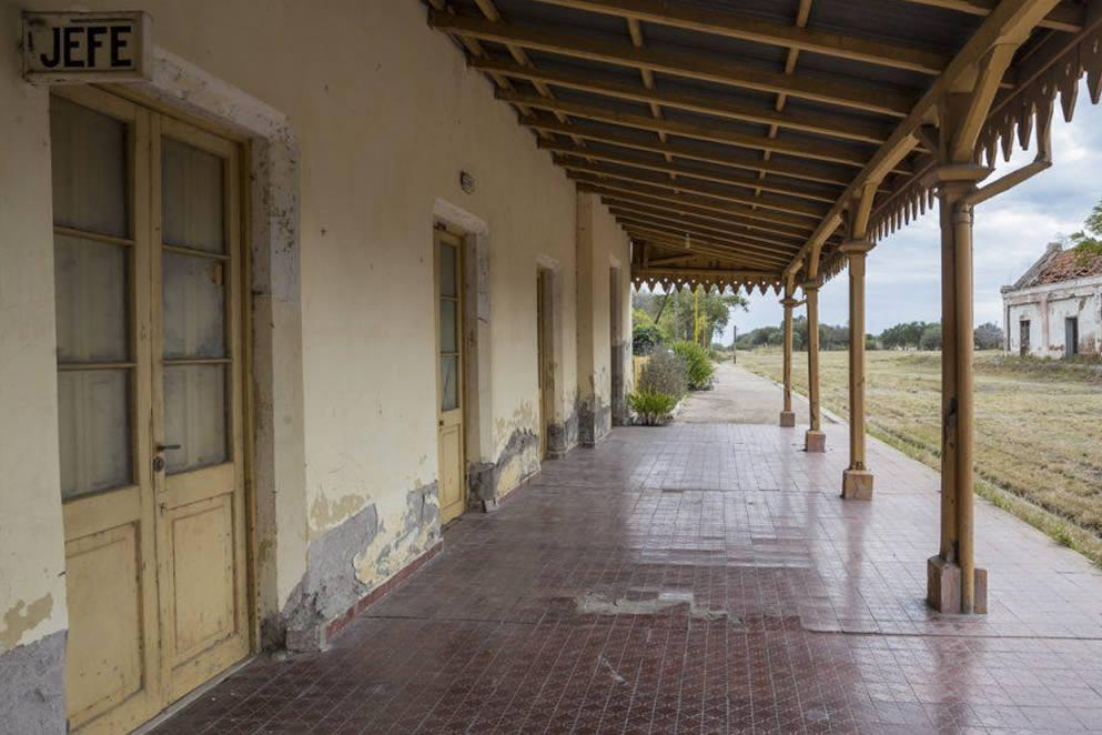 El pueblo se llamaba Mansilla. Por Juan Botana