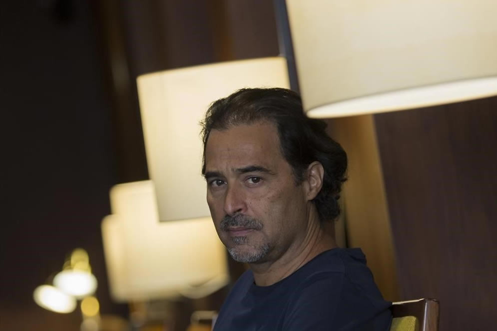 José Eduardo Agualusa: Vivir encerrado