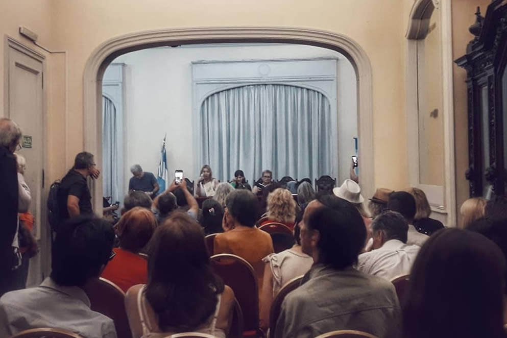 Juan Botana organiza un Festival de Poesía en la Sade Nacional