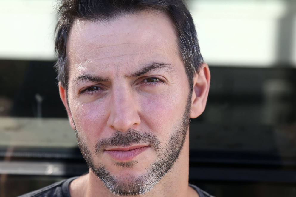 Ariel Idez en Literapunk, en el Salón Pueyrredón