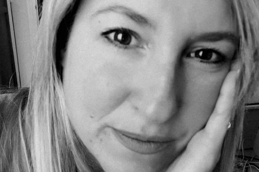 Volé. Por Karina Sacerdote