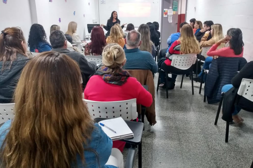 Lanús: Realizan talleres sobre discriminación para funcionarios y agentes municipales