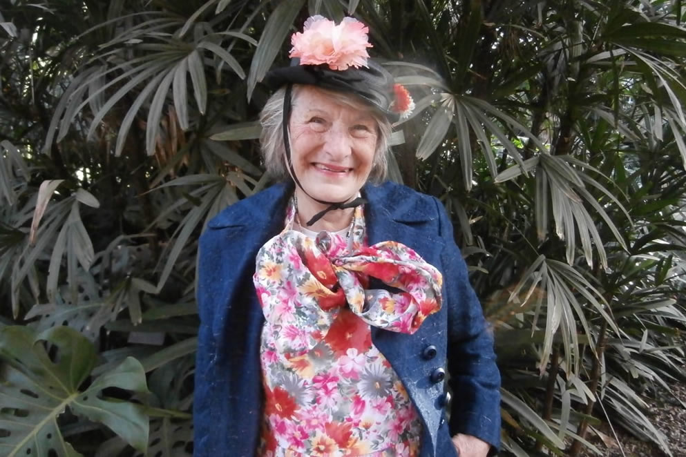 Festival de Poesía de Primavera en el Jardín Botánico. Autora: María Esther Barón Gallardo