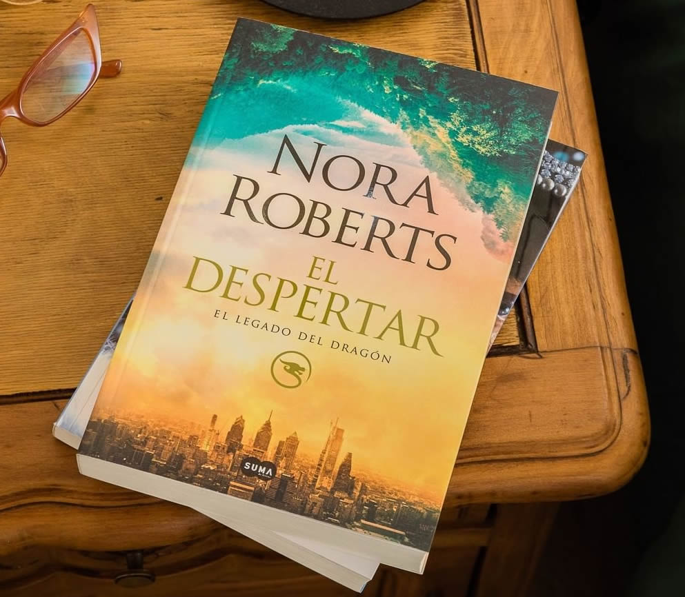 El despertar. De Nora Roberts