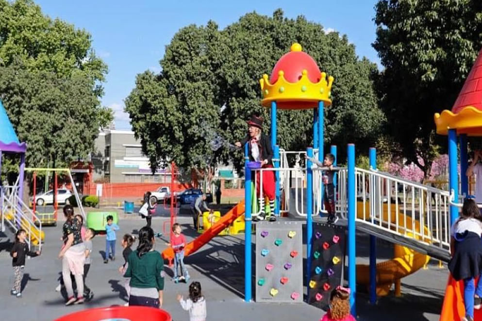 Se renovó la Plaza Libertad con más de 1.200 metros cuadrados dedicados a juegos infantiles