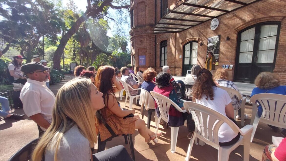 Más de 30.000 poetas y poetisas participaron de los festivales de poesía de Juan Botana