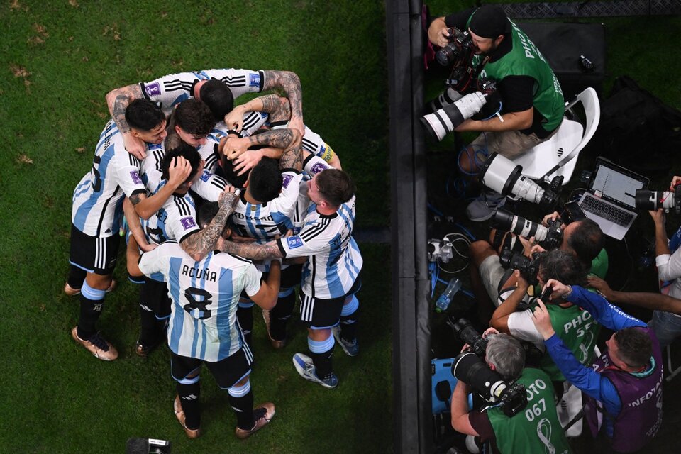 De la mano de Messi, Argentina está entre los mejores ocho del Mundial