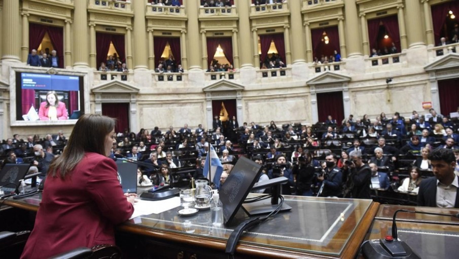 Una carta abierta con más de 500 firmas pide frenar el juicio político a la Corte