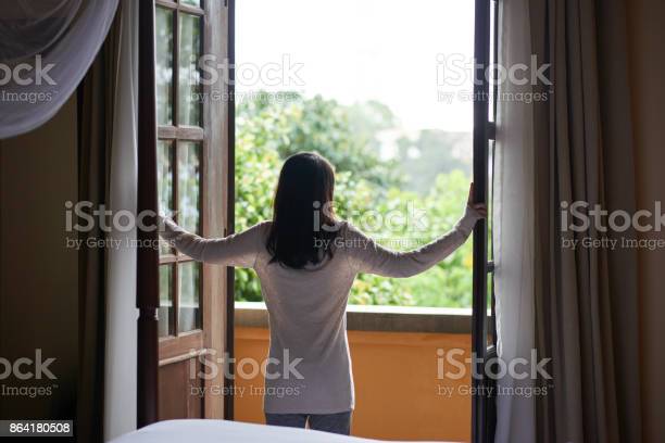 Mañana. Por María Elena Gómez