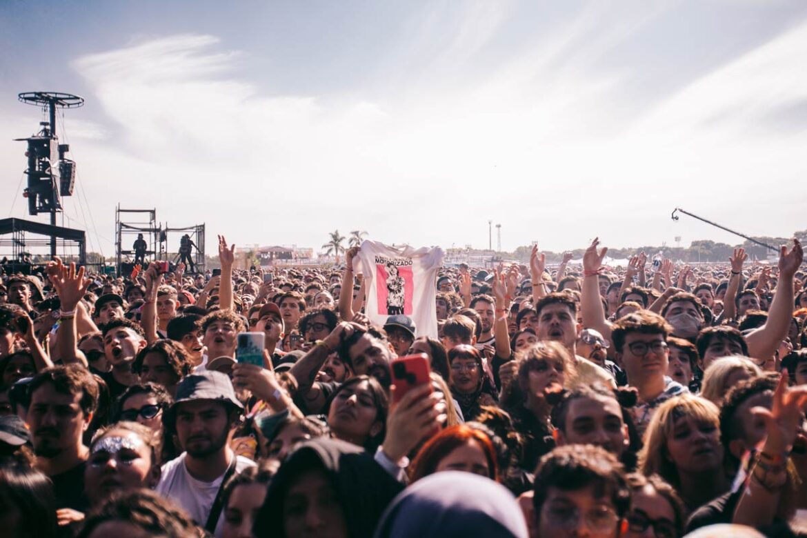 FILA te pone cara a cara con los mejores artistas de Lollapalooza Argentina 2023