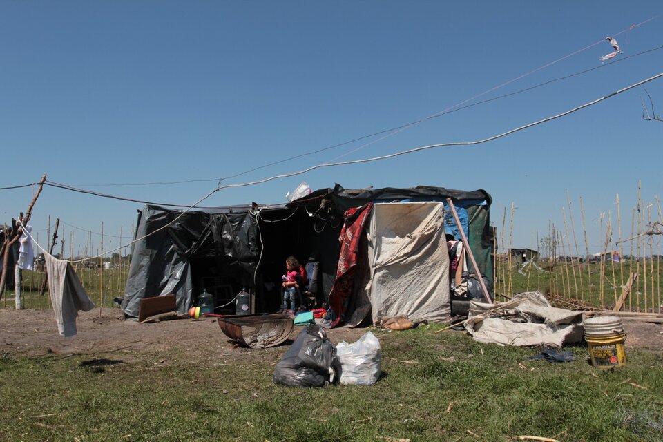 El índice de pobreza se ubicó en 39,2% en el segundo semestre de 2022