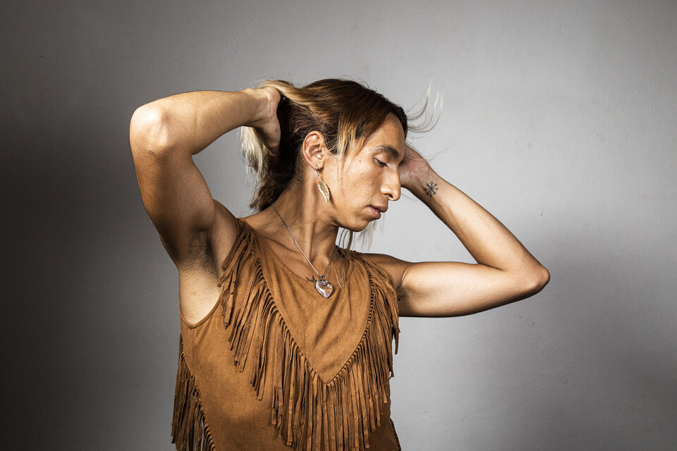 Entrevista a la música y escritora trans Lola Bhajan 