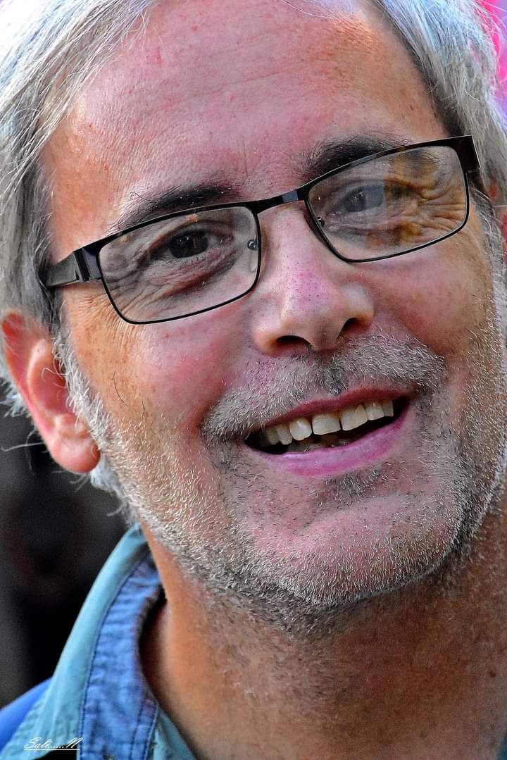 El Festival de Poesía de Juan Botana pasó por el Palacio Lezama