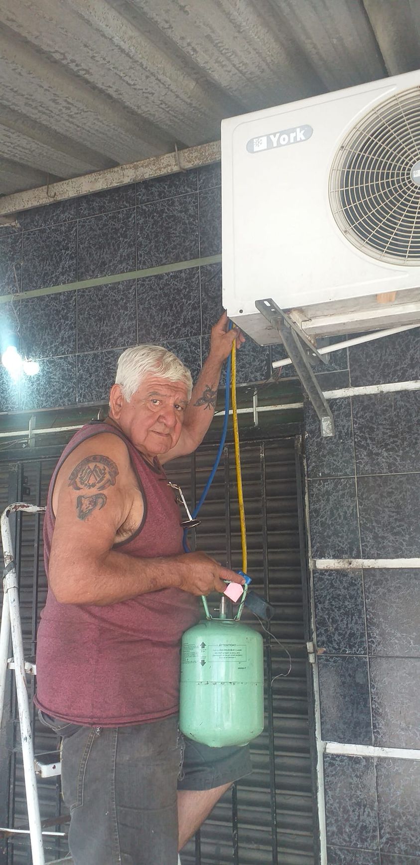 Carta abierta de El cubo: ¿Unidos o dominados?