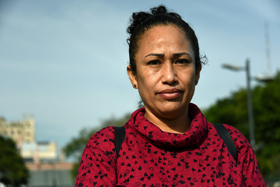 Dina Sánchez: “Desde el momento que sos mujer negra y pobre, estás en el horno porque todos van a trabajar para tumbarte”