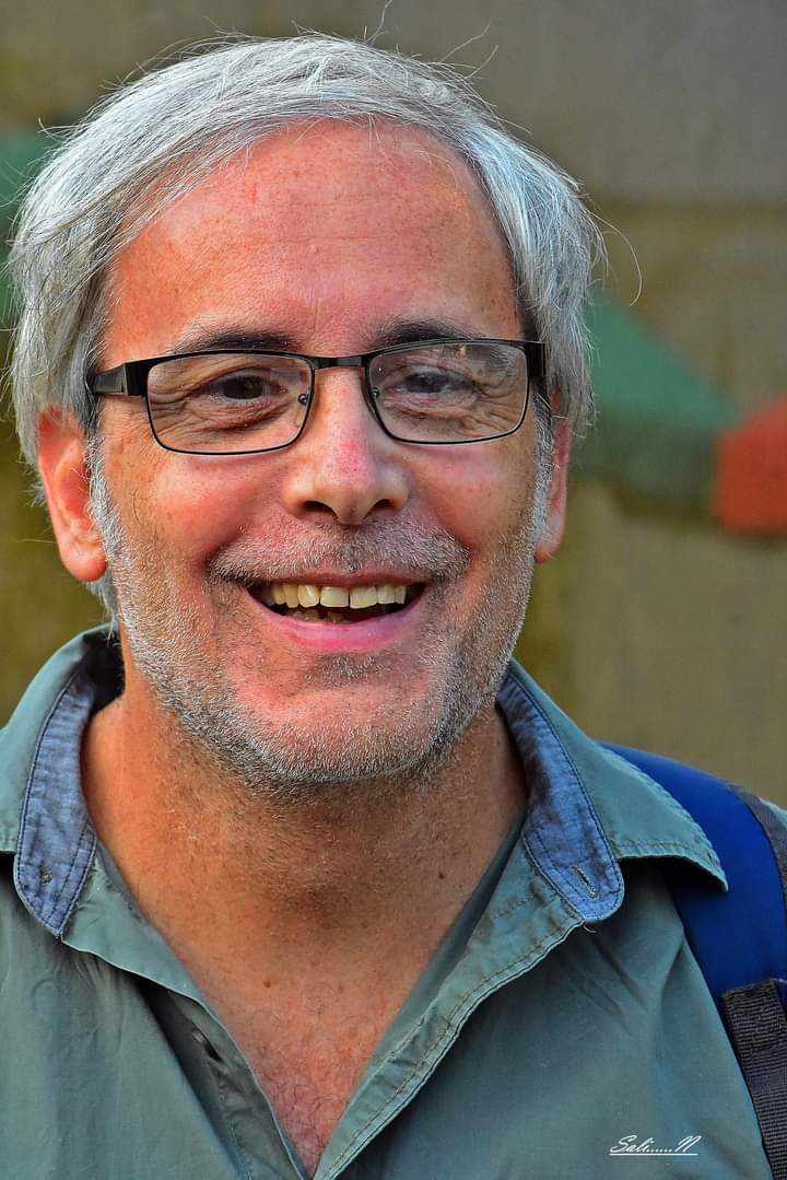 Juan Botana fue reconocido con el Premio Internacional de literatura Dr. J. Manuel Equihua Estrella