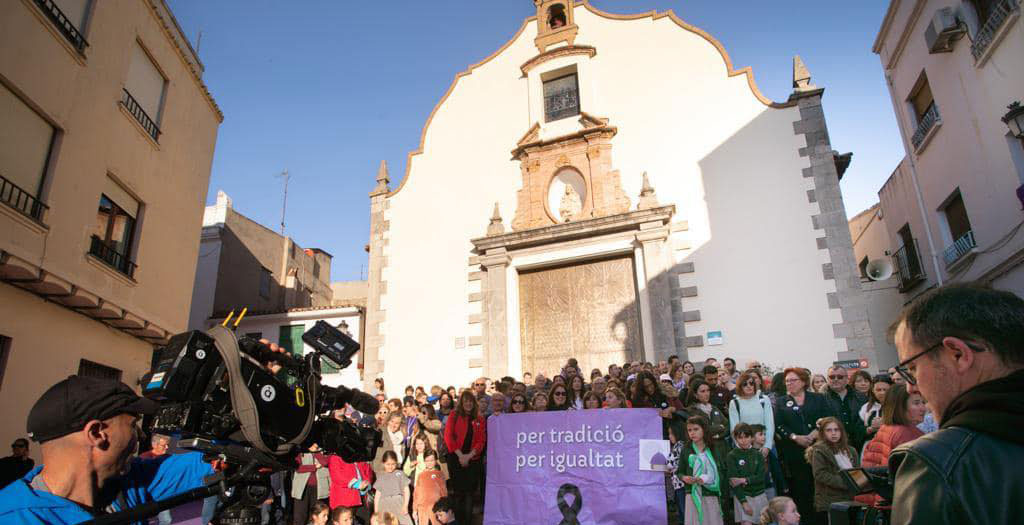 Carta abierta al arzobispo de Valencia: Igualdad en la Cofradía de la Sangre de Sagunto