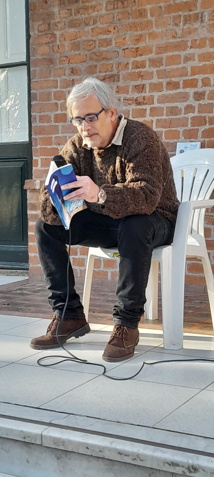 La vida de un pueblo. Autores: Juan Botana y Ana Casale