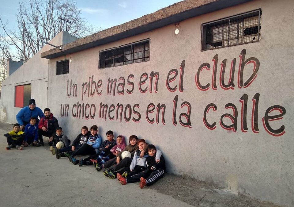 La función de los clubes de barrio. Por Alfredo Bracaccini