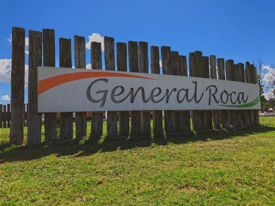 La vida de un pueblo. Por Juan Botana