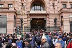 Carlitos. Por Raúl Kersenbaum