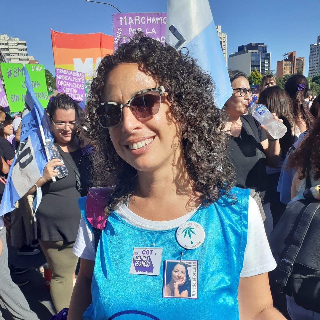 “Hoy escribir, sentir, es ser antisistema”. Entrevista a Silvina Melone. Por Juan Botana