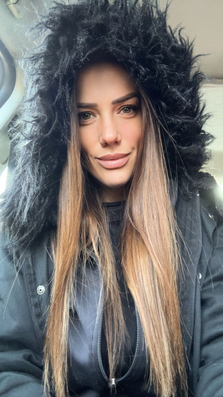 “Yo veo las fotos de mi cuerpo antes ahora y para mí sí es mi mensaje”.  Entrevista a Agustina Díaz Damiano. Por Juan Botana