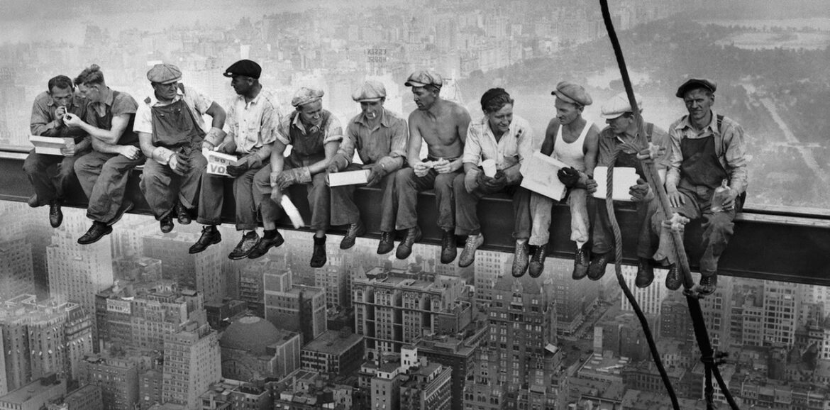 Feliz día del Trabajador. Por Vicente Huaripata Llanos