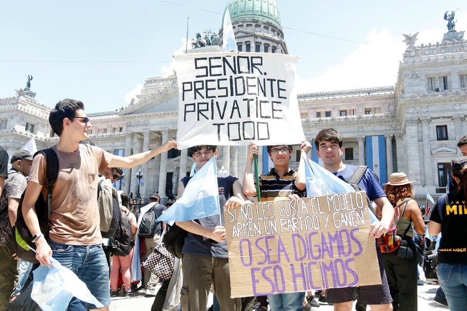 Carta abierta de María Elena Gómez: ¿A quién le conviene esto?