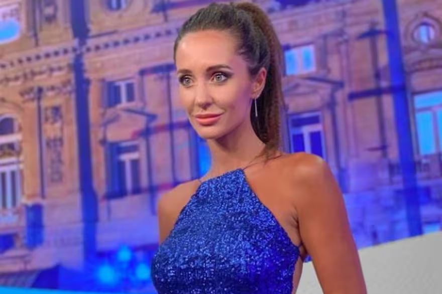 “Me parece que lo bueno de las redes sociales es mostrarse tal cual es uno”. Entrevista a Carolina Haldemann. Por Juan Botana