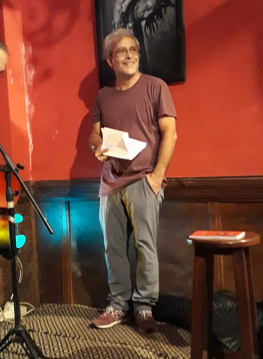 El mundo de Juan: hoy El tiempo está después y Volver a Marx