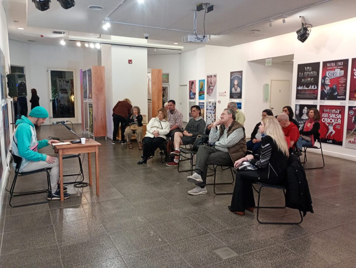 Nata en el Festival de Poesía en la Casa del Bicentenario