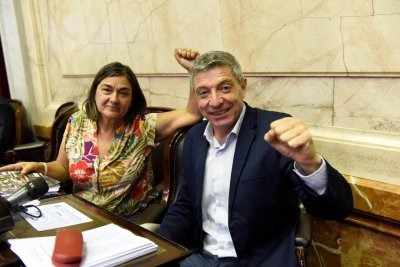 Kueider y los 200 mil dólares, El peronista que se fue con Milei. Por Juan Carlos Giordano