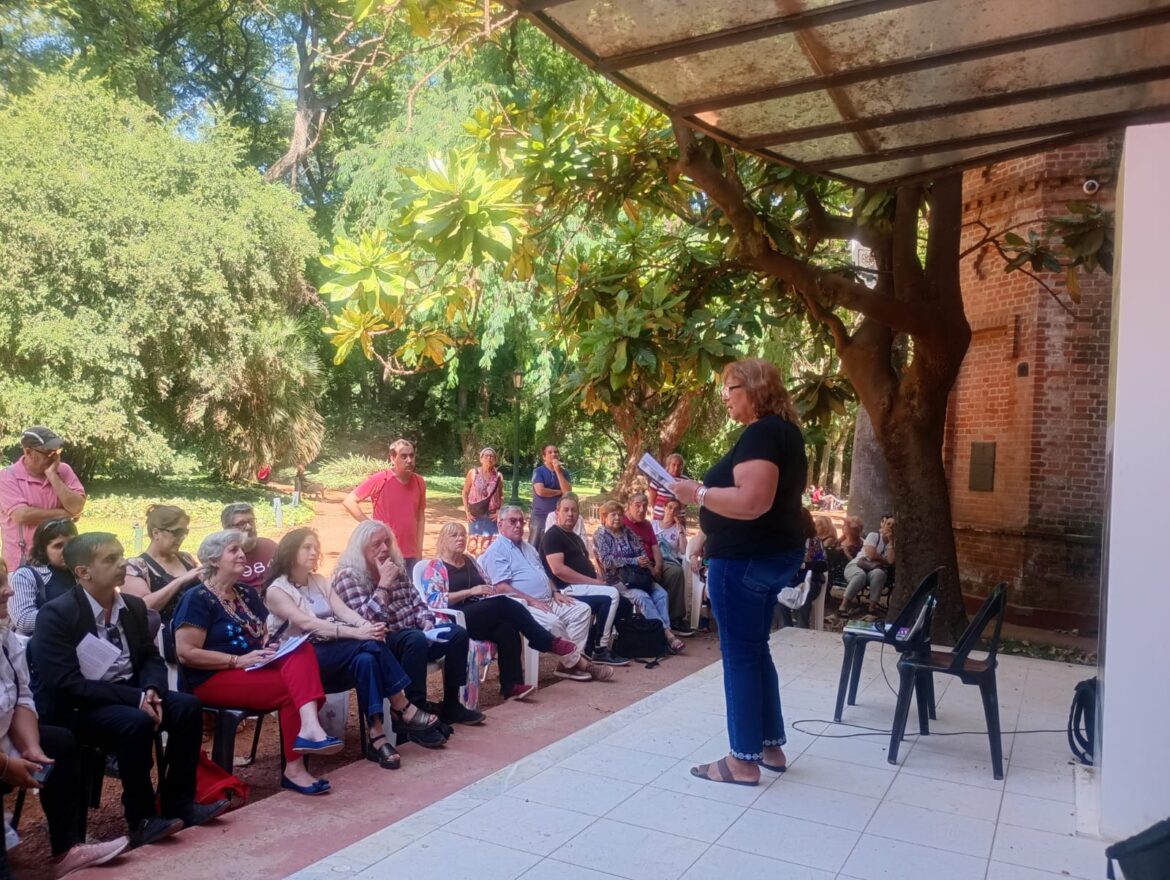 Primer Festival de Poesía del año en el Jardín Botánico