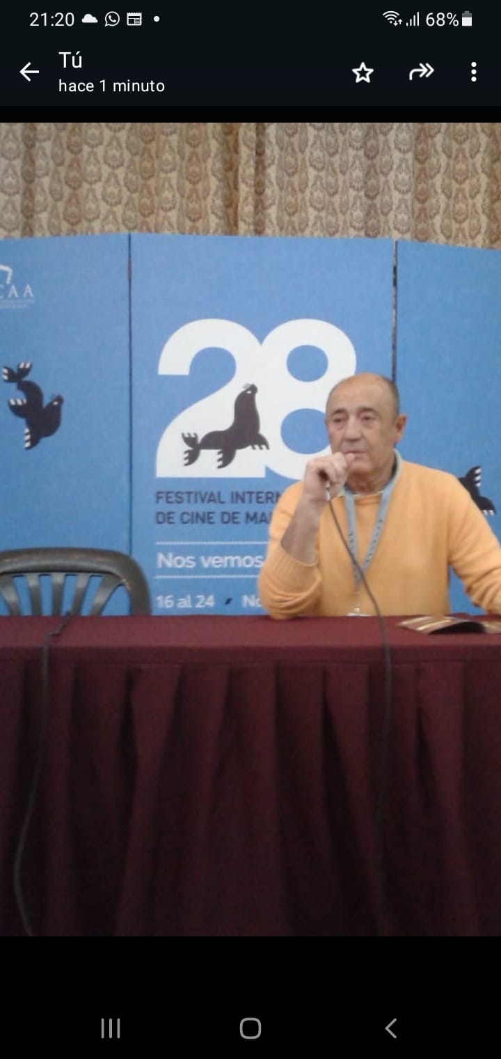 Poeta de mi tiempo. Por Juan Carlos Villalba