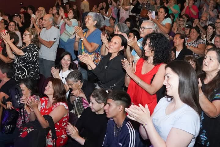 Poco. Por Silvina Crespo