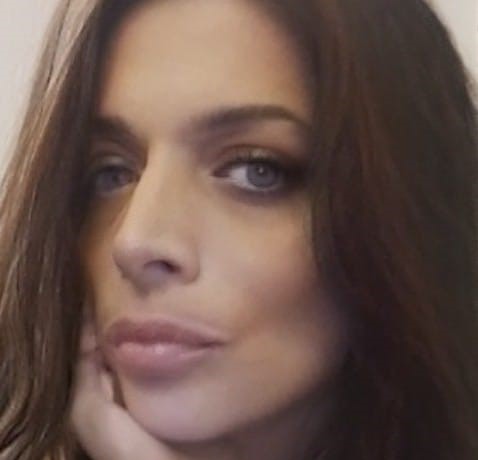 “Hoy puedo decir que escribo lo que me gustaría leer”