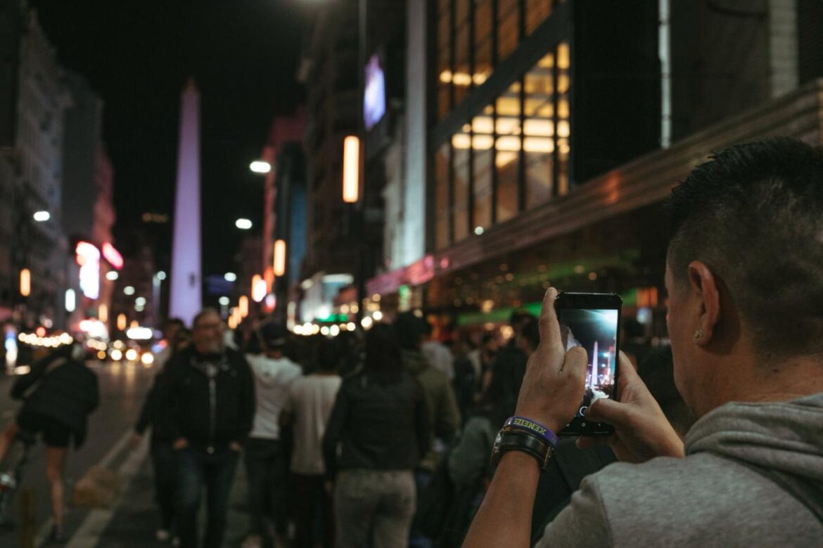 La Ciudad lanza “Buenos Aires 24 horas”, con mejoras de seguridad en ocho zonas clave, más entretenimiento, locales abiertos hasta las 4 am y extensión de subtes y colectivos