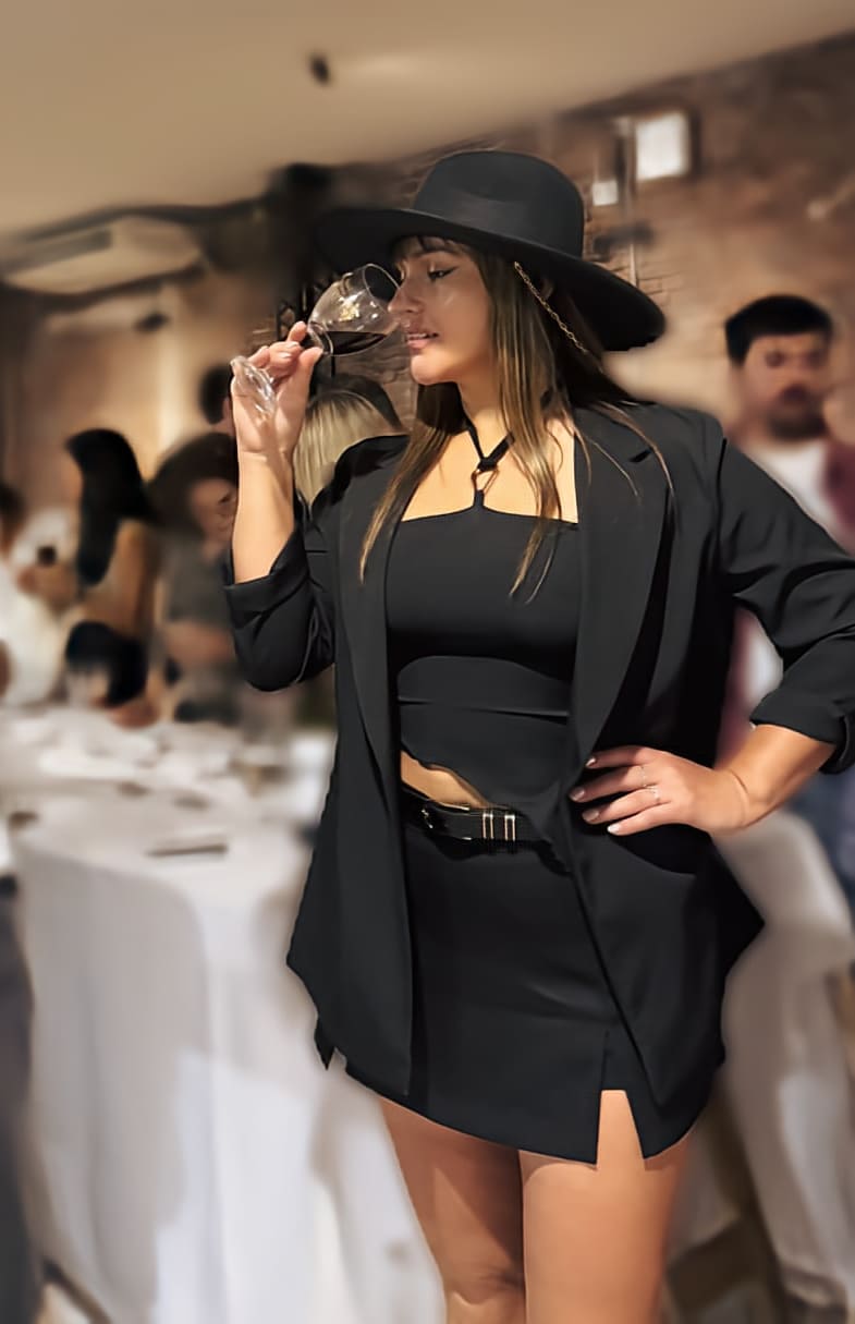 “Elegí ser enóloga porque me tiene enamorada la alquimia del vino”