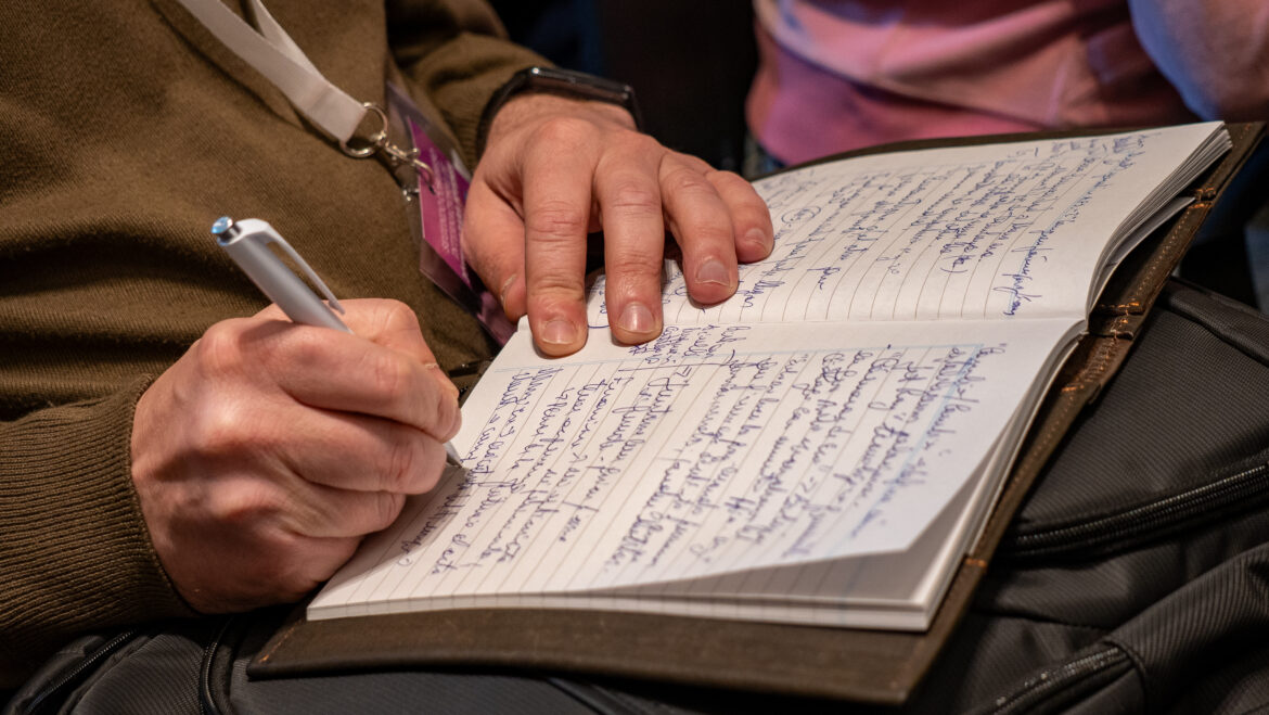 Nuevo concurso literario “De Ana Frank a nuestros días. Leer y escribir en la Ciudad de Buenos Aires”
