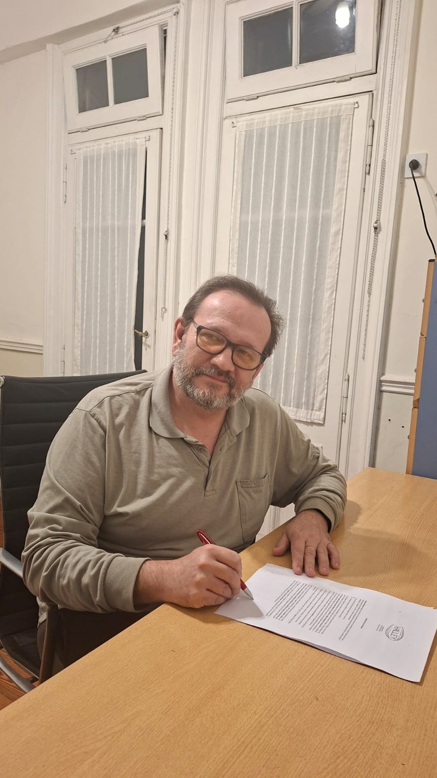 “Un libro se hace para llegar al otro”