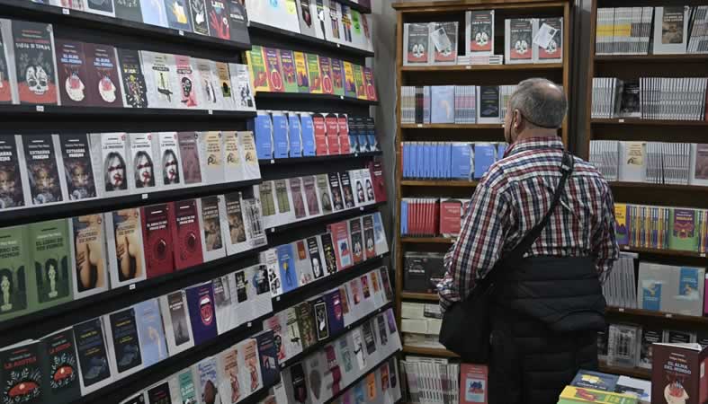 Feria del Libro de Montevideo: por qué leer sigue siendo importante en tiempos de inmediatez