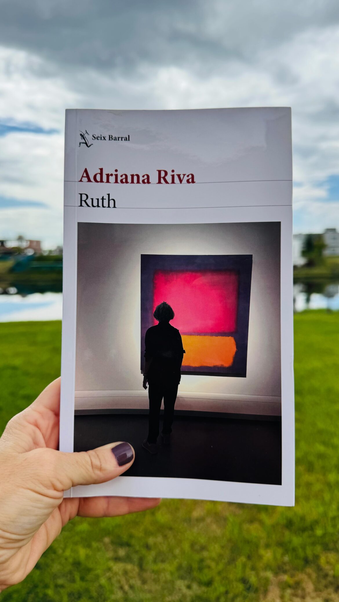 “Ruth” de Adriana Riva. Por Nuria Gómez Videla